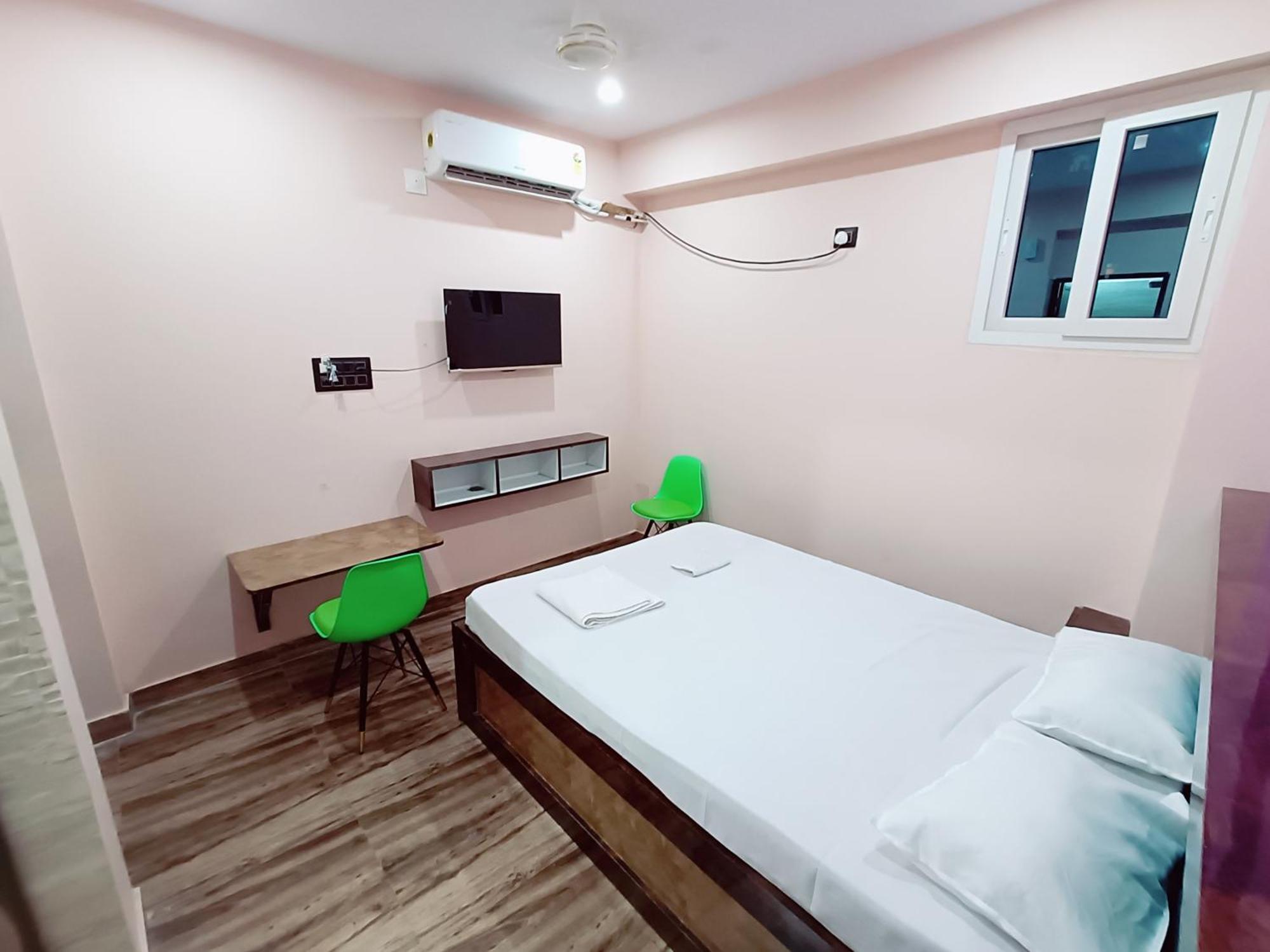 Hotel A R S Rooms & Banquet Patna  Exterior photo